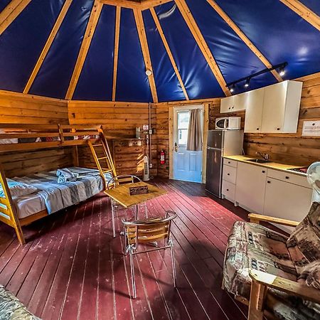 Auberge Du Vieux Moulin Sainte-Emélie Esterno foto